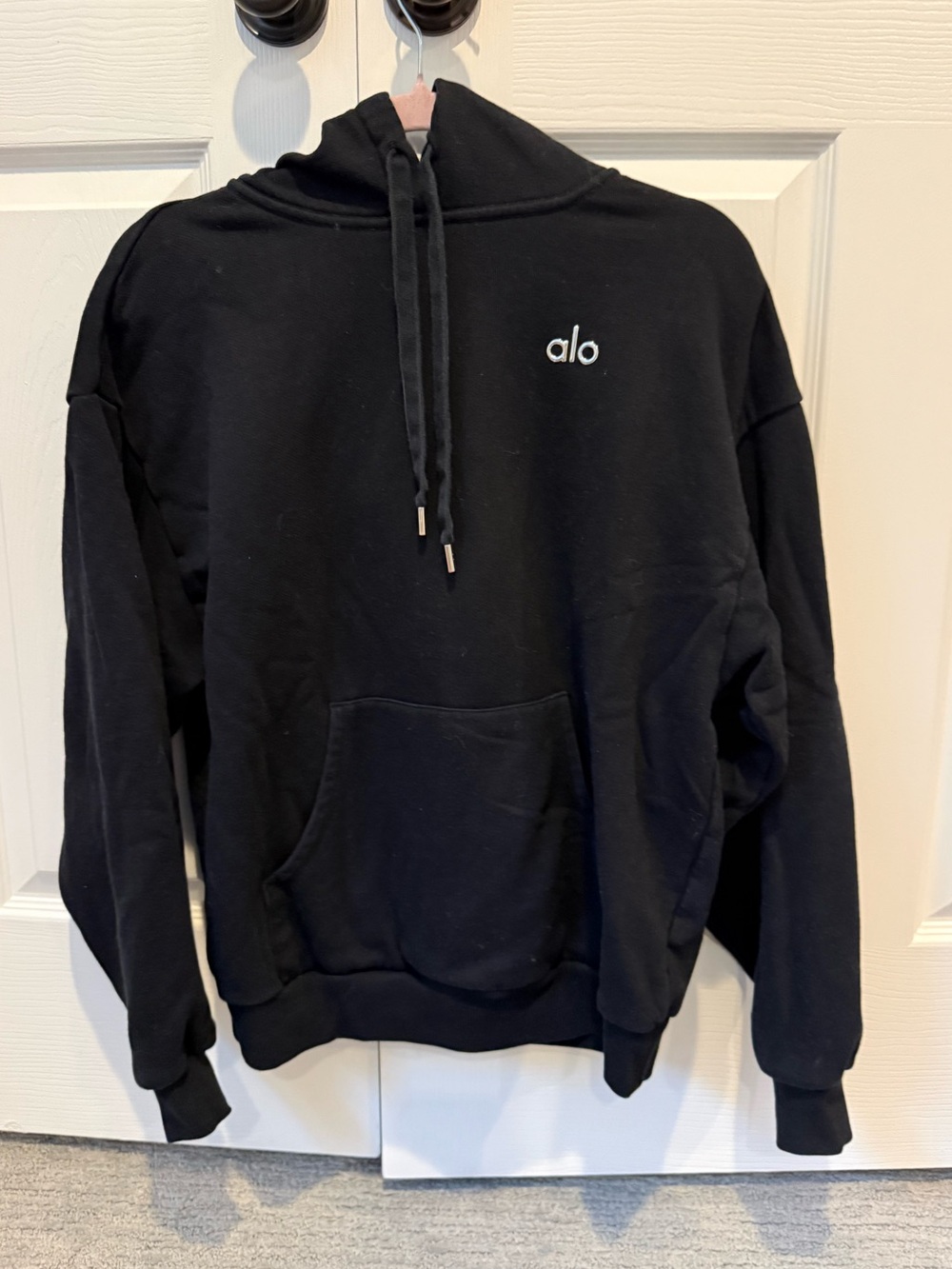 Alo Yoga women's Black Hooded Sweatshirt Hoodie Size Small